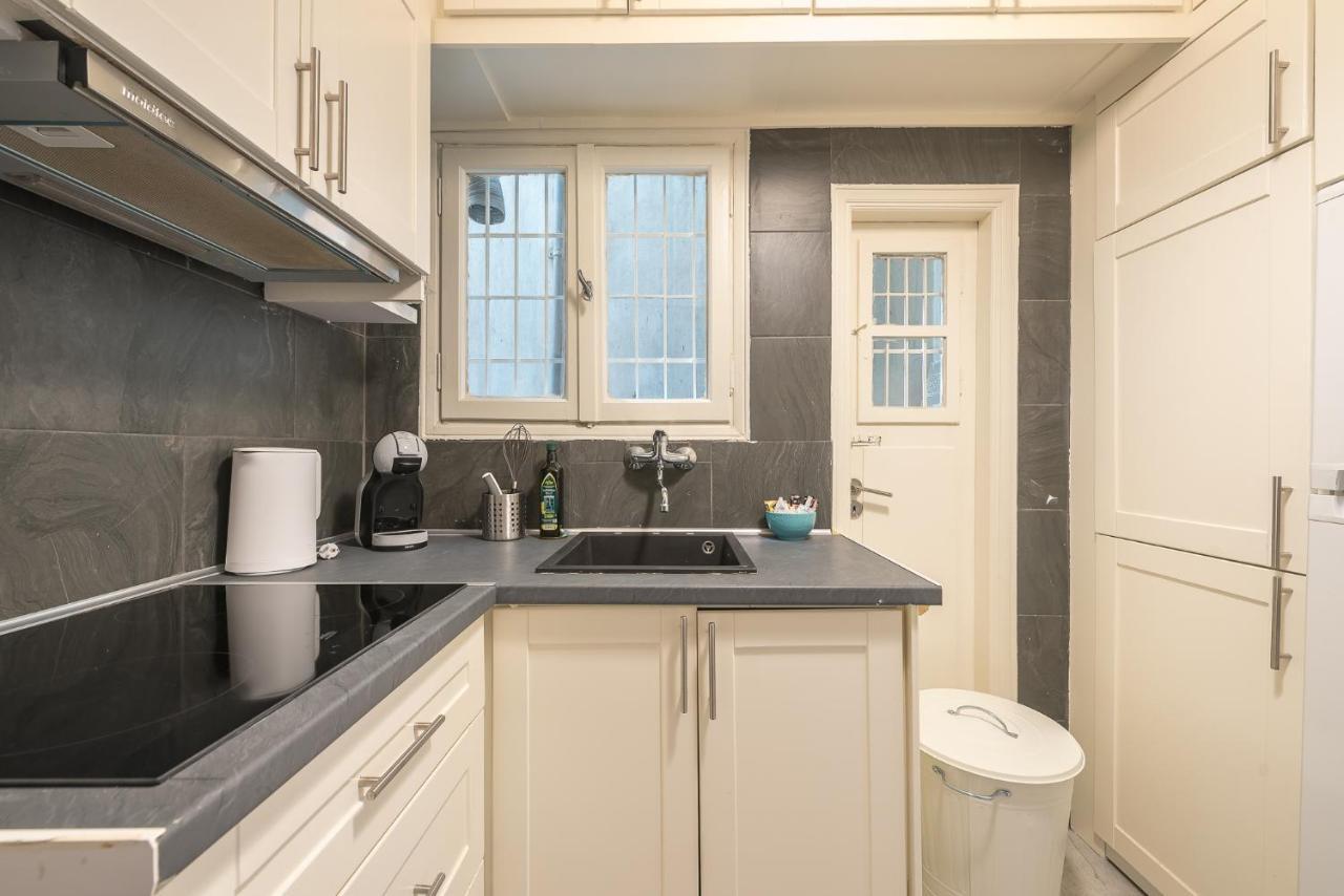Athenean Classic Apartment At Acropolis Museum & Metro 외부 사진